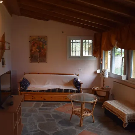 Madi Gardens House Nea Kallikrateia